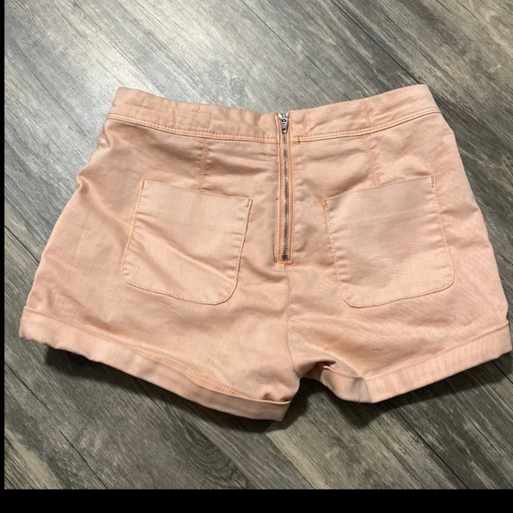Women's size 3 pink bullhead denim shorts, summer shorts, high waisted shorts